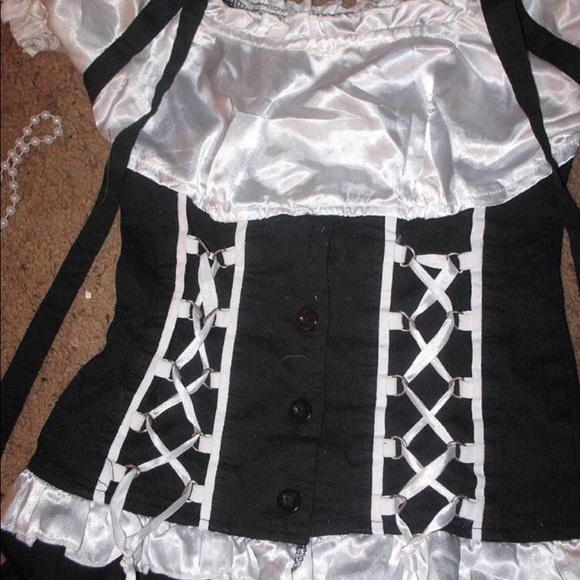 Size 6 Pirate or wench Halloween Costume lot - Picture 3 of 6